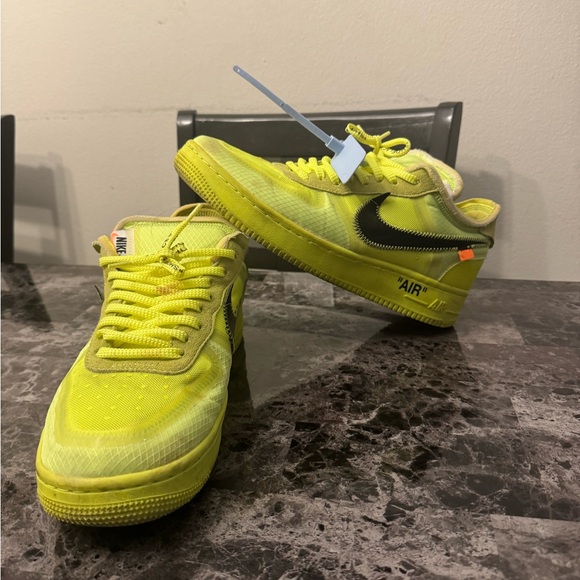 Off-White x Nike Air Force 1 “Volt” — Size 12 — 9/10 / No Box - Picture 3 of 9